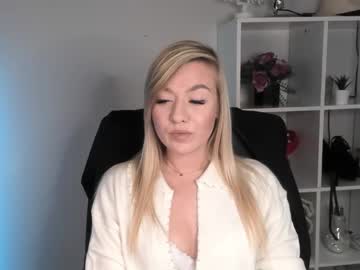 Adrenalinlaura November 14, 2025 Chaturbate stream image