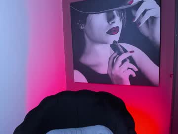 Queenofhaze stream photo from November 15, 2025