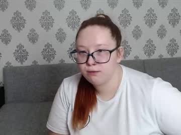 Redchloee November 15, 2025 Chaturbate stream image