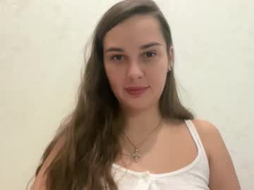 Arivelle November 15, 2025 Chaturbate stream image