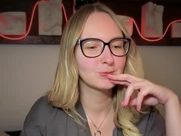 Kira_Dea_ November 15, 2025 Chaturbate stream image