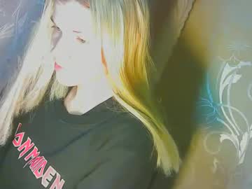 Karolynafox November 16, 2025 Chaturbate stream image