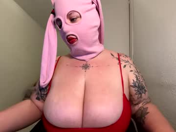 Gapetrainee November 17, 2025 Chaturbate stream image