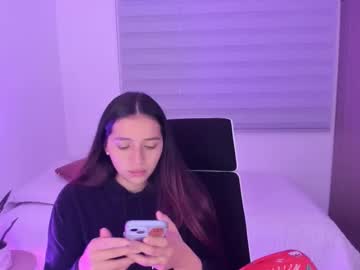 Camila_Ec2 November 17, 2025 Chaturbate stream image