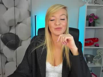 Adrenalinlaura November 17, 2025 Chaturbate stream image