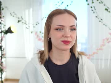 Rettazuziak November 17, 2025 Chaturbate stream image