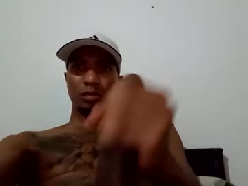Stronganddelicious November 17, 2025 Chaturbate stream image