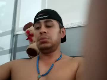 Yonalex28 November 17, 2025 Chaturbate stream image