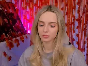 Juliabrewwer November 17, 2025 Chaturbate stream image