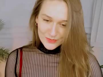 Kiragold_ November 17, 2025 Chaturbate stream image