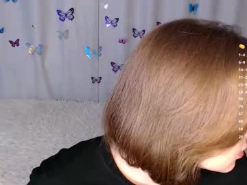Lightnea November 17, 2025 Chaturbate stream image