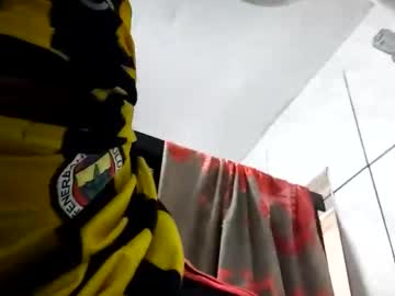 Lili_Cdzinha1 November 17, 2025 Chaturbate stream image