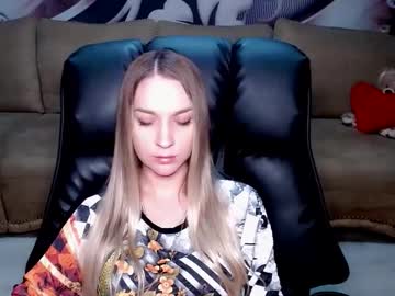 Lovellymalina November 17, 2025 Chaturbate stream image