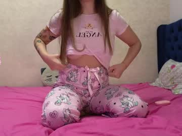 Kimmie_ November 17, 2025 Chaturbate stream image