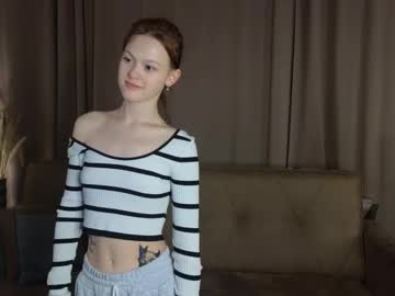 Kelsiehelems November 17, 2025 Chaturbate stream image
