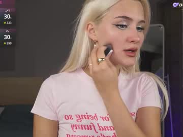 Chloecoral November 17, 2025 Chaturbate stream image