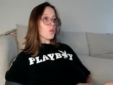 Liljbby November 17, 2025 Chaturbate stream image