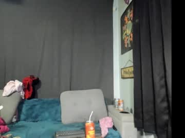 Roxihazeleyes November 18, 2025 Chaturbate stream image