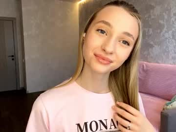 Velvethonerkamp November 18, 2025 Chaturbate stream image