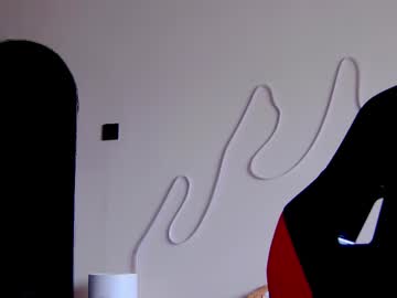 Karoline121 November 18, 2025 Chaturbate stream image