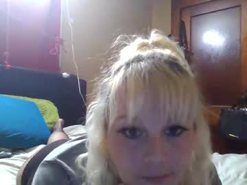 Kinkycoxx November 18, 2025 Chaturbate stream image