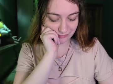 Cutemivi November 18, 2025 Chaturbate stream image