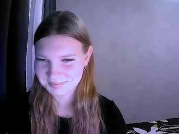Nelli_Lux November 18, 2025 Chaturbate stream image