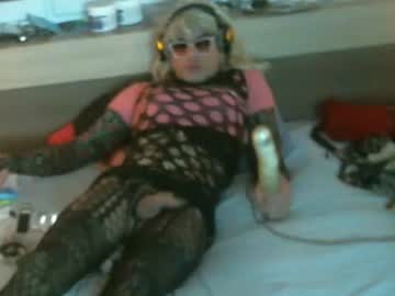 Sissyslut0105 November 18, 2025 Chaturbate stream image