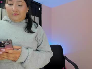 Cherrycurvy_01 November 18, 2025 Chaturbate stream image