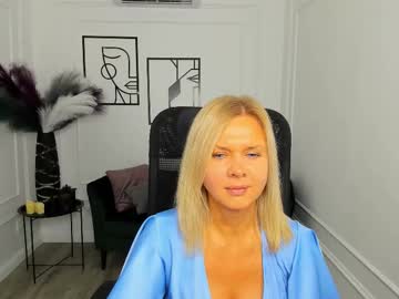 Agathaklouin November 18, 2025 Chaturbate stream image