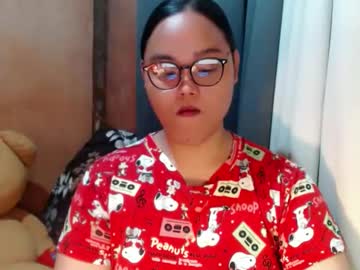 Urasian_Hotchix69 November 19, 2025 Chaturbate stream image