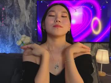 Shining_From_East November 19, 2025 Chaturbate stream image