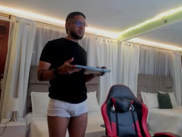 Thom_Houston November 19, 2025 Chaturbate stream image