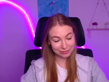 Emilia_Ilia November 19, 2025 Chaturbate stream image
