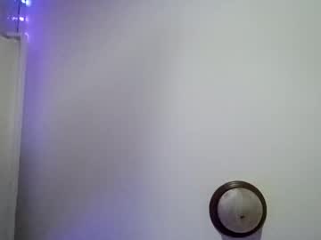 Skysnicker November 19, 2025 Chaturbate stream image