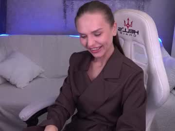 Kiraagray November 19, 2025 Chaturbate stream image