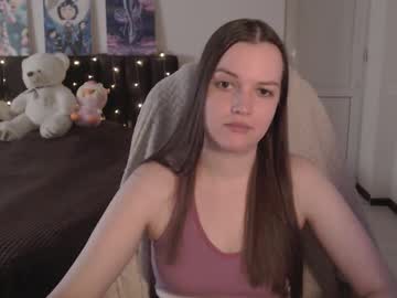 Little__Flowers November 19, 2025 Chaturbate stream image