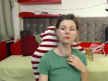 Kellynumber stream photo from November 19, 2025