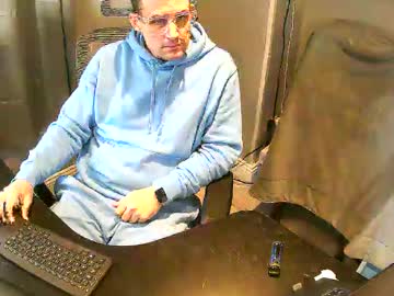 Tom_Elliott November 19, 2025 Chaturbate stream image