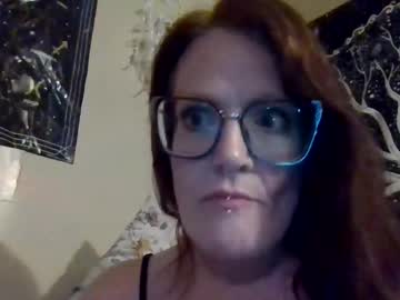 Bigtittiedredhead36 November 19, 2025 Chaturbate stream image