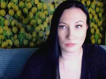 Goldmoonn November 19, 2025 Chaturbate stream image