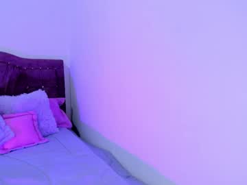 Yourlatina_Emely November 19, 2025 Chaturbate stream image
