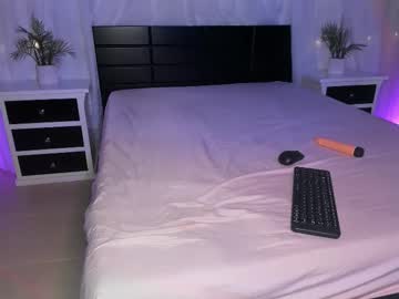 Melan1e_Queen November 19, 2025 Chaturbate stream image