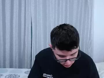 Kevinhunts November 19, 2025 Chaturbate stream image