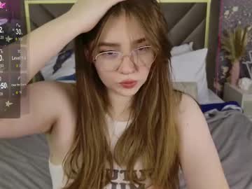Moon__Bunny stream photo from November 20, 2025