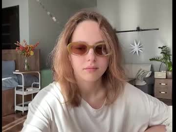 Holydori November 21, 2025 Chaturbate stream image