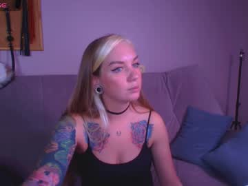 Carrie_Moonshine November 21, 2025 Chaturbate stream image