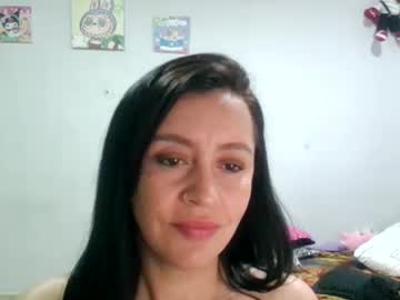Haylie85 November 22, 2025 Chaturbate stream image