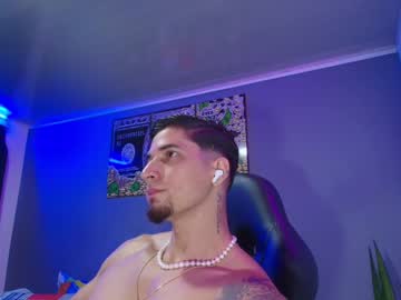 Camiloalvarezzz3 November 22, 2025 Chaturbate stream image