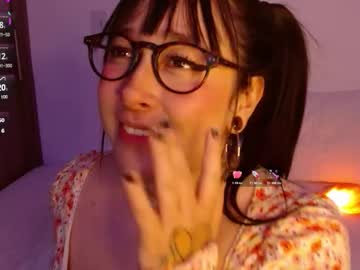 Crystalitesq November 22, 2025 Chaturbate stream image